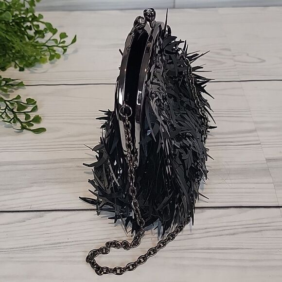 Franchi black sequined mini clutch with chain - Picture 3 of 11